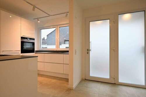 Foto - Haus zum Mieten in Ratingen 2.291,00 € 125 m²