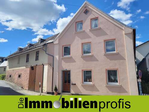 Foto - Haus zum Kaufen in Regnitzlosau 140.000,00 € 150 m²