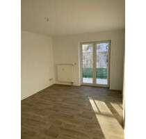 Wohnung zum Mieten in Oederan 408,00 € 63 m² Wohnung zum Mieten in Oederan 408,00 € 63 m²