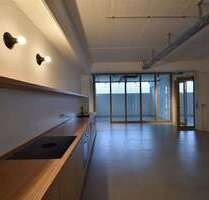 Büro in Düsseldorf 5.275,00 € 391 m²
