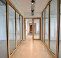 Büro in Düsseldorf 4.975,00 € 391 m²