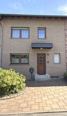Foto - Haus zum Kaufen in Niederkassel-Rheidt 405.000,00 € 109.17 m²