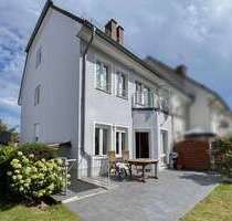 Haus zum Kaufen in Schönefeld 598.000,00 € 178 m²