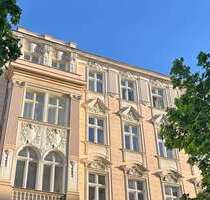 Büro in Berlin 2.454,90 € 100.19 m²