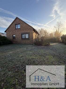 Foto - Haus zum Kaufen in Großmoor 320.000,00 € 173.5 m²