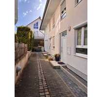 Haus zum Mieten in Saulheim 1.200,00 € 98 m²