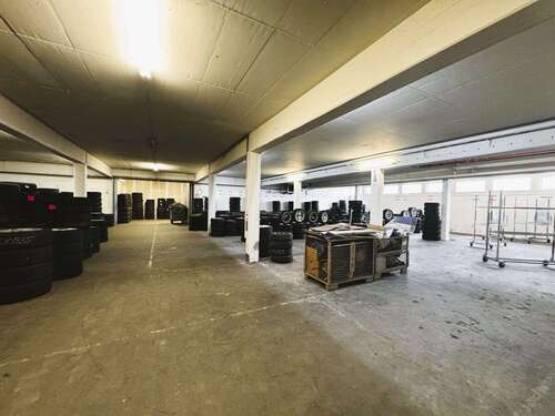 Foto - Halle in Stuttgart 8.248,27 € 1395.65 m²