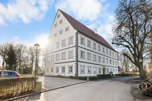 Foto - Wohnung zum Mieten in Erbach 1.800,00 € 160 m²