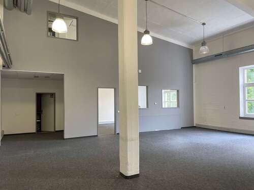 Foto - Büro in Augsburg 2.210,00 € 259.95 m²
