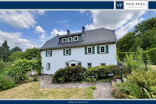 Foto - Haus zum Kaufen in Wetzlar 640.000,00 € 234 m²
