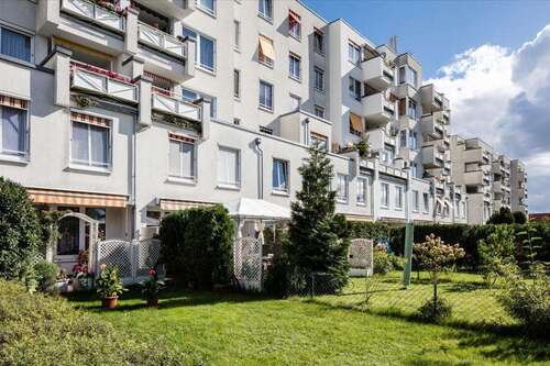 Foto - Wohnung zum Mieten in Brandenburg an der Havel 495,15 € 78.47 m²