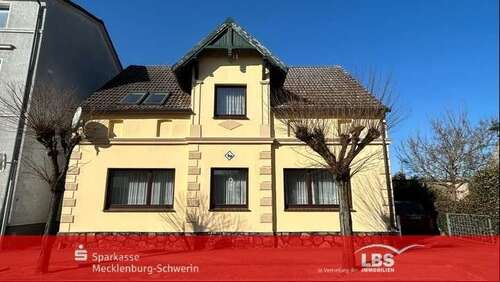 Foto - Haus zum Kaufen in Neustadt-Glewe 185.000,00 € 160 m²