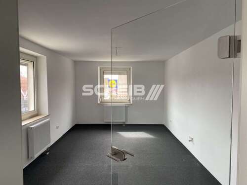 Foto - Büro in Feuchtwangen 672,00 € 96 m²