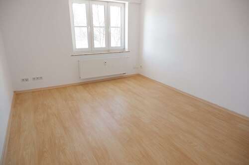 Foto - Wohnung zum Mieten in Chemnitz 370,00 € 63.29 m²