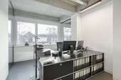 Büro in Köln 700,00 € 12 m² - 700,00&nbsp;EUR Kaltmiete, ca.&nbsp; 12,00&nbsp;m&sup2; in Köln (PLZ: 50858)