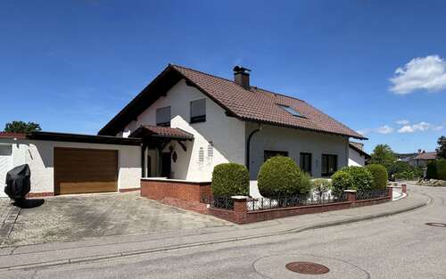 Foto - Haus zum Kaufen in Vogt 529.000,00 € 206 m²
