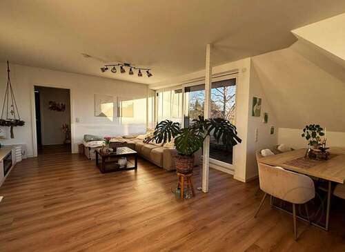 Foto - Wohnung zum Mieten in Bergisch Gladbach Refrath 960,00 € 65.17 m²