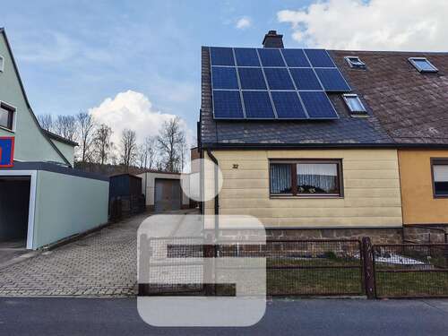 Foto - Haus zum Kaufen in Kirchenlamitz 100.000,00 € 130 m²