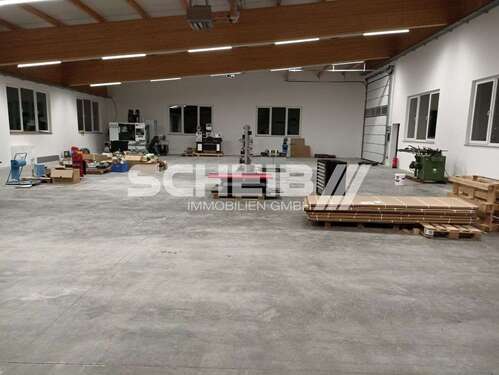 Foto - Halle in Crailsheim 12.000,00 € 1812.13 m²
