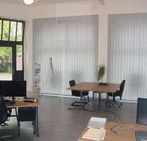 Büro in Velbert 300,00 € 25 m² - 300,00 EUR Kaltmiete, ca.  25,00 m² in Velbert (PLZ: 42555)