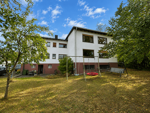 Foto - Haus zum Kaufen in Gladenbach 300.000,00 € 280 m²