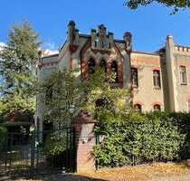 Haus zum Kaufen in Berlin 1.490.000,00 € 274 m²