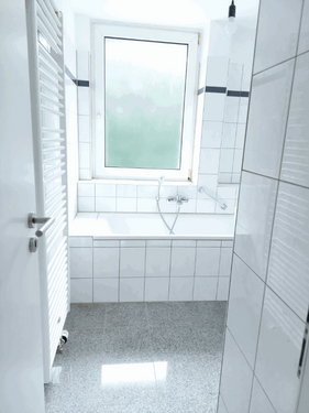 Foto - Wohnung zum Mieten in Wuppertal 375,00 € 45.69 m²