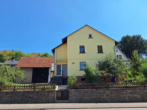 Foto - Haus zum Kaufen in Gundelsheim 300.000,00 € 130 m²
