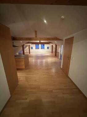 Foto - Wohnung zum Mieten in Vilsbiburg 1.200,00 € 125 m²
