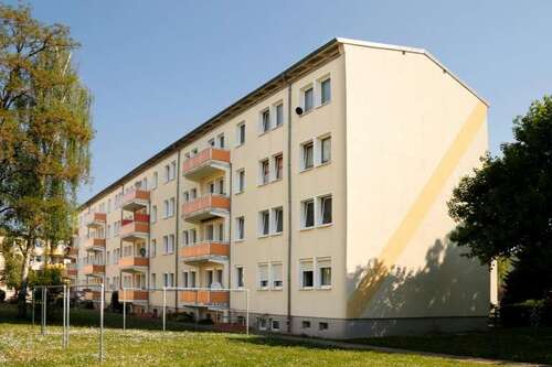 Foto - Wohnung zum Mieten in Braunsbedra 329,00 € 47 m²
