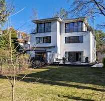 Haus zum Kaufen in Kleinmachnow 1.545.000,00 € 197 m²