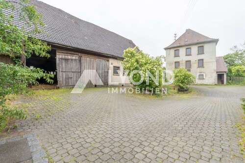Foto - Haus zum Kaufen in Rot am See - Reinsbürg 299.000,00 € 149 m²