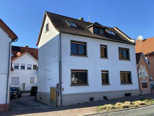 Foto - Haus zum Kaufen in Karben Burg-Gräfenrode 395.000,00 € 102 m²