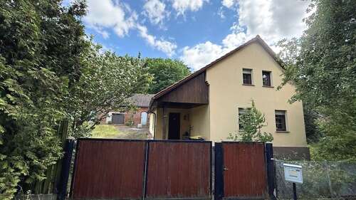 Foto - Haus zum Kaufen in Drebkau 106.000,00 € 120 m²
