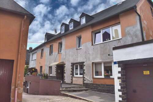 Foto - Haus zum Kaufen in Marktleuthen 160.000,00 € 320 m²