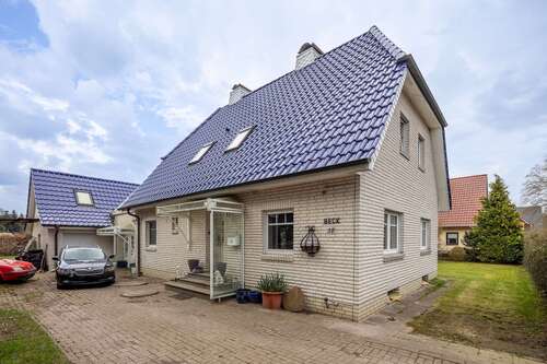 Foto - Haus zum Kaufen in Hohewurth 299.000,00 € 233 m²