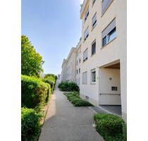 Wohnung zum Kaufen in Neu-Ulm 159.000,00 € 77 m²