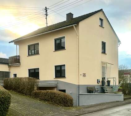 Foto - Haus zum Kaufen in Wilnsdorf 295.000,00 € 120 m²