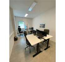 Büro in Rostock 190,00 € 8 m² - 190,00 EUR Kaltmiete, ca.  8,00 m² in Rostock (PLZ: 18059)