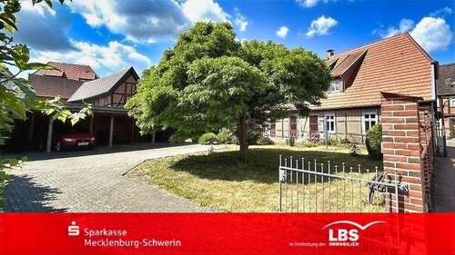 Foto - Haus zum Kaufen in Neustadt-Glewe 469.000,00 € 247 m²