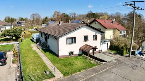 Foto - Haus zum Kaufen in Roßbach 239.000,00 € 220 m²