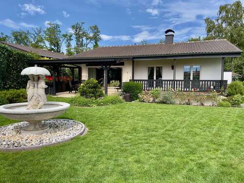 Foto - Haus zum Mieten in Klein-Winternheim 2.690,00 € 167 m²