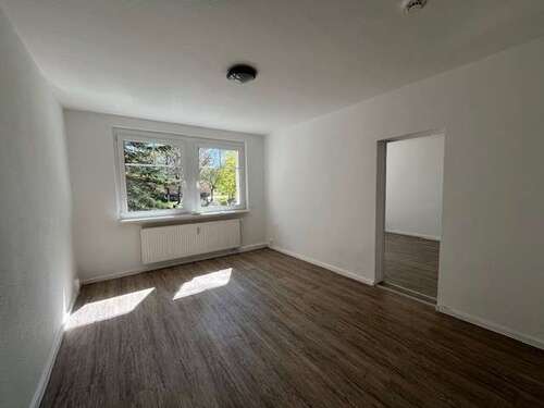 Foto - Wohnung zum Mieten in Zwickau 310,00 € 50 m²