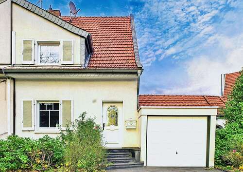 Foto - Haus zum Kaufen in Duisburg 249.000,00 € 80 m²