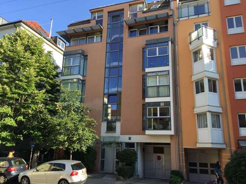 Foto - Garage zu vermieten in München 100,00 €