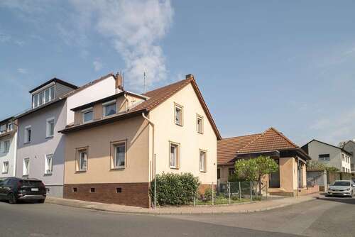 Foto - Haus zum Kaufen in Frankfurt Bonames 495.000,00 € 100 m²