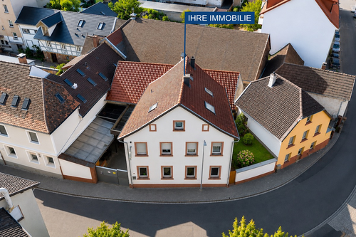 Foto - Haus zum Kaufen in Neustadt 279.000,00 € 156.55 m²