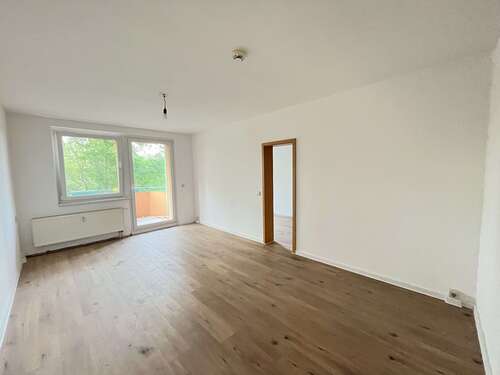 Foto - Wohnung zum Mieten in Zwickau 399,00 € 70 m²