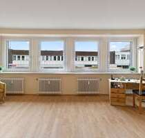 Büro in Hamburg 500,00 € 36 m² - 500,00&nbsp;EUR Kaltmiete, ca.&nbsp; 36,00&nbsp;m&sup2; in Hamburg (PLZ: 22459)