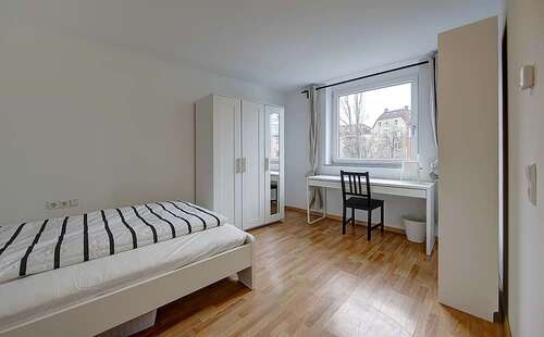 Foto - WG-Zimmer in Stuttgart 425,00 € 11 m²